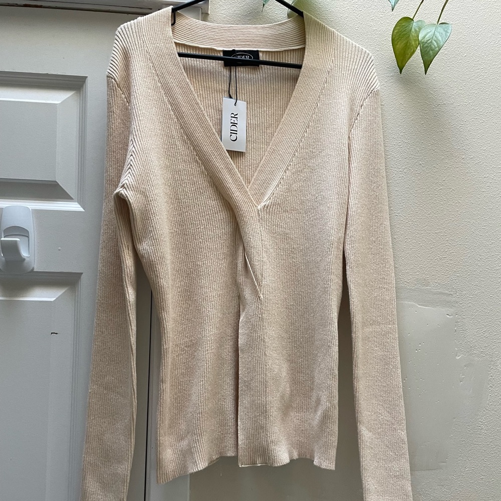 CIDER Sweater Top